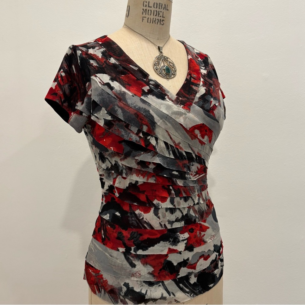Women's Red and Black Abstract Blouse
